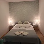 Bed and Breakfast Noclegi-skalka 3*