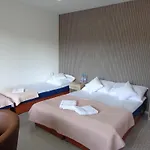 Bed and Breakfast Noclegi-skalka 3*