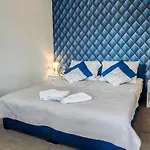 Bed and Breakfast Noclegi-skalka 3*