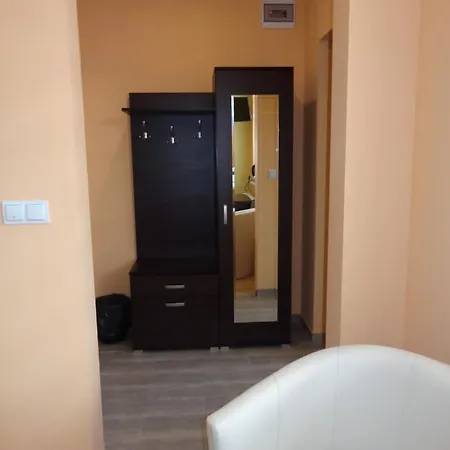 Bed & Breakfast Noclegi-skalka Olsztyn (Silesia)
