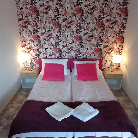 Noclegi-skalka Panzió