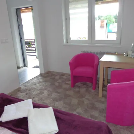 Noclegi-skalka Bed & Breakfast Olsztyn (Silesia)