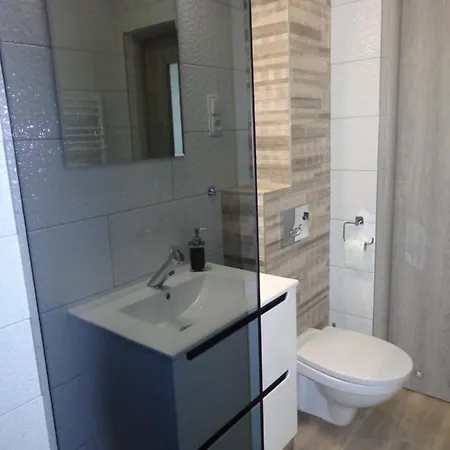 Bed & Breakfast Noclegi-skalka Olsztyn (Silesia)