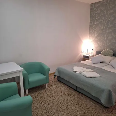 Noclegi-skalka Couette-café *