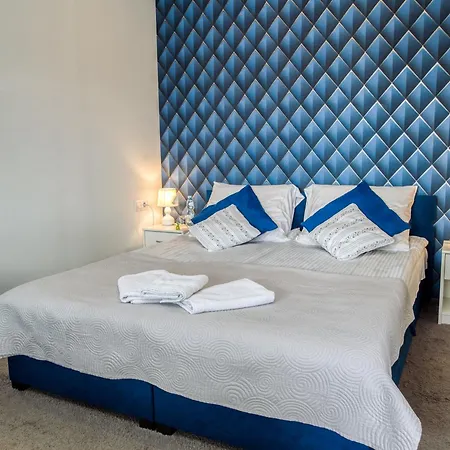 Couette-café Noclegi-skalka 3*