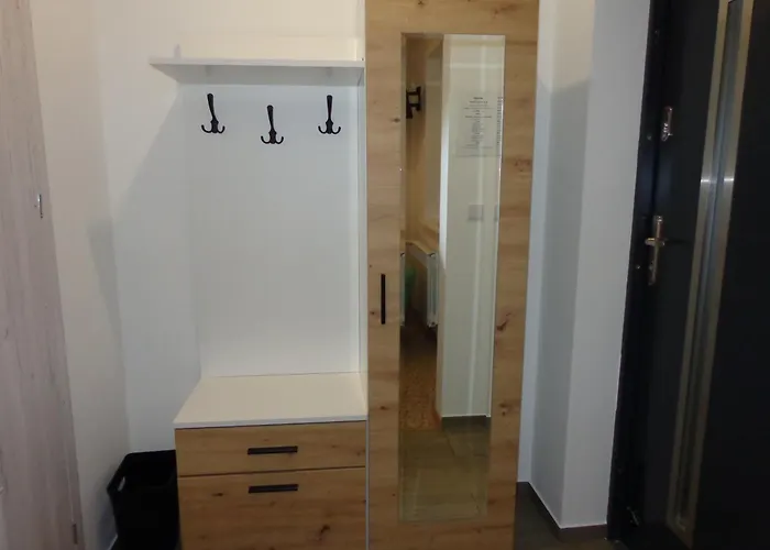 Noclegi-skalka 3* Olsztyn (Silesia)