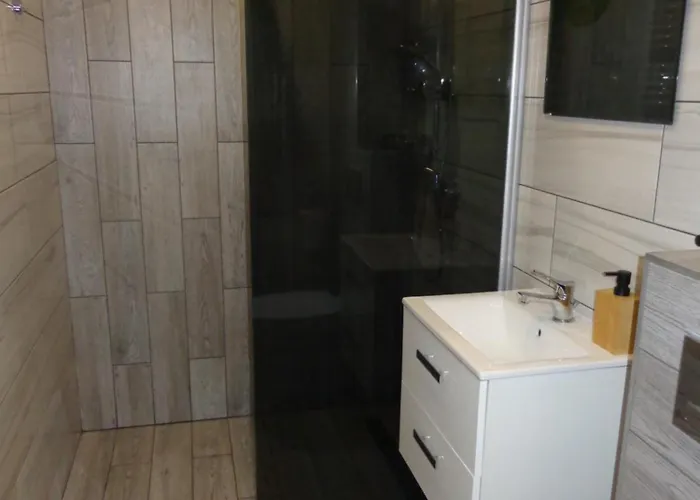 Noclegi-skalka Olsztyn (Silesia)